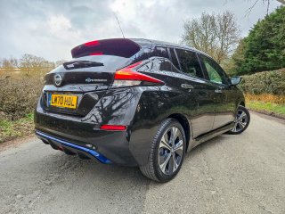 /photos/9350/7e4672a5-e6f4-259d-e2f0-4c233ffcdcc3_i320x240.jpg